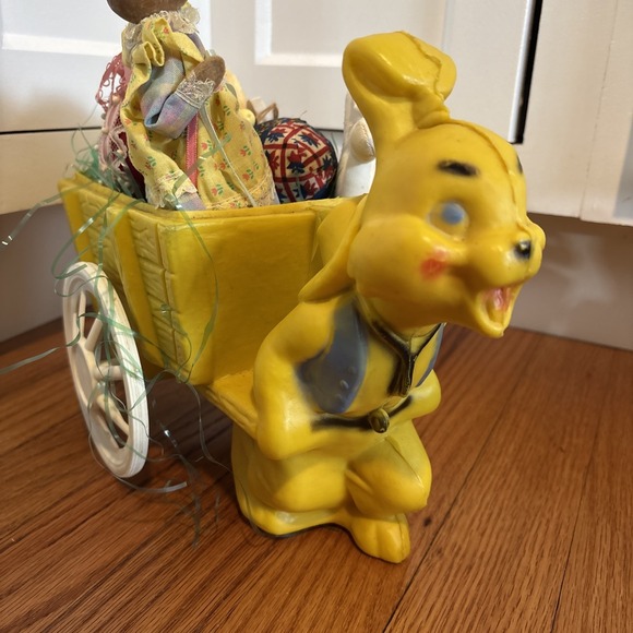 Rare Vintage Blow Mold Easter Bunny Cart With Vintage Easter Decor - Picture 5 of 7